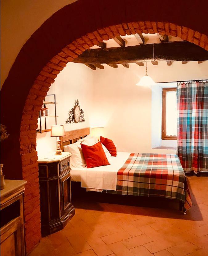 Camera E Appartamento Toscana - B&B Palazzo Robicci Castiglion Fiorentino Exterior foto